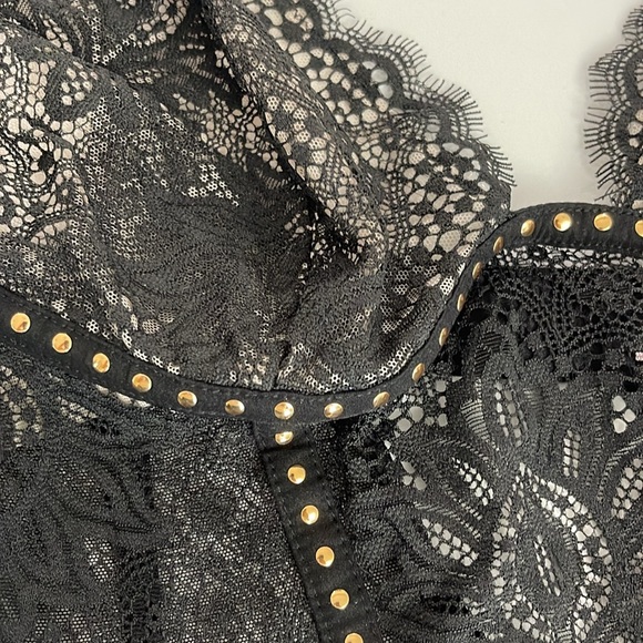 Victoria’s Secret Thong Lace Body Suit - Picture 2 of 3